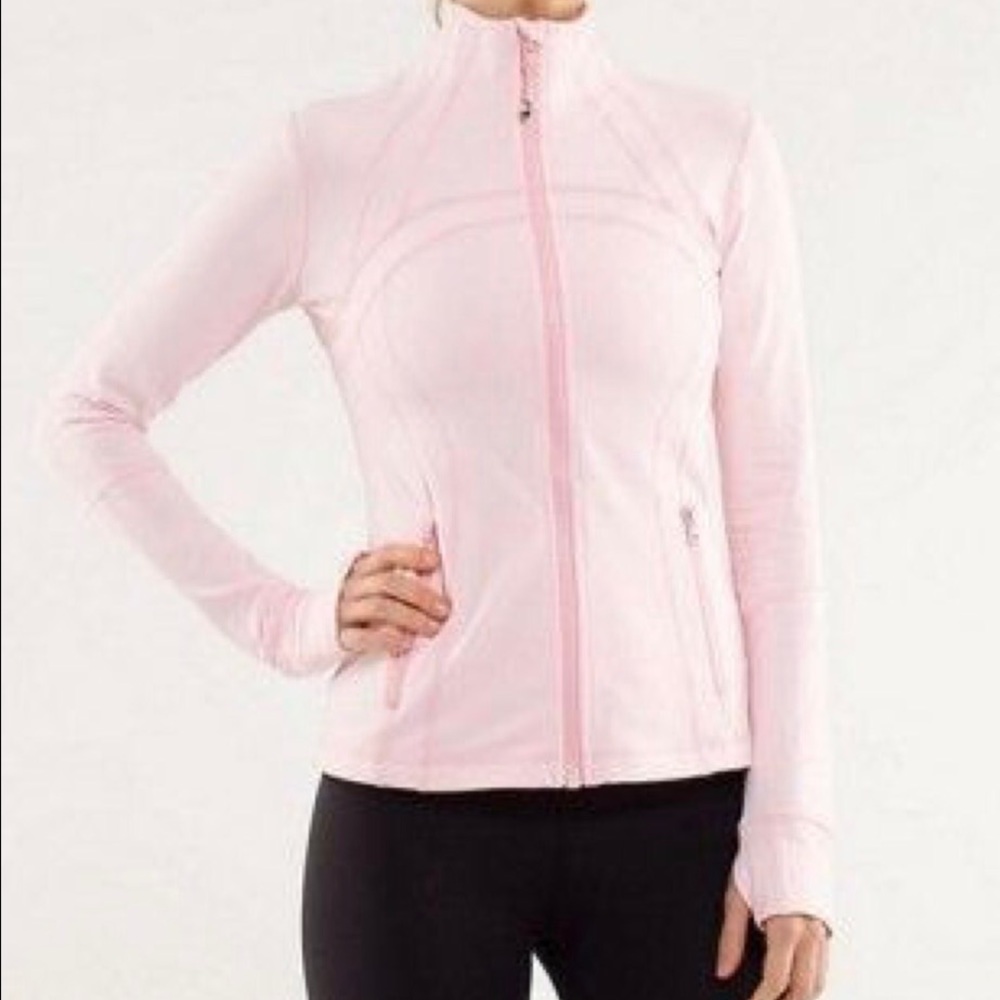 🎉LAST CHANCE🎉Lululemon define size 4